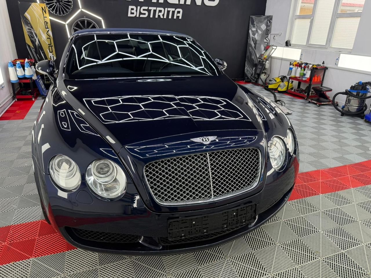 Bentley Continental GTC 6.0 W12 - vista 3